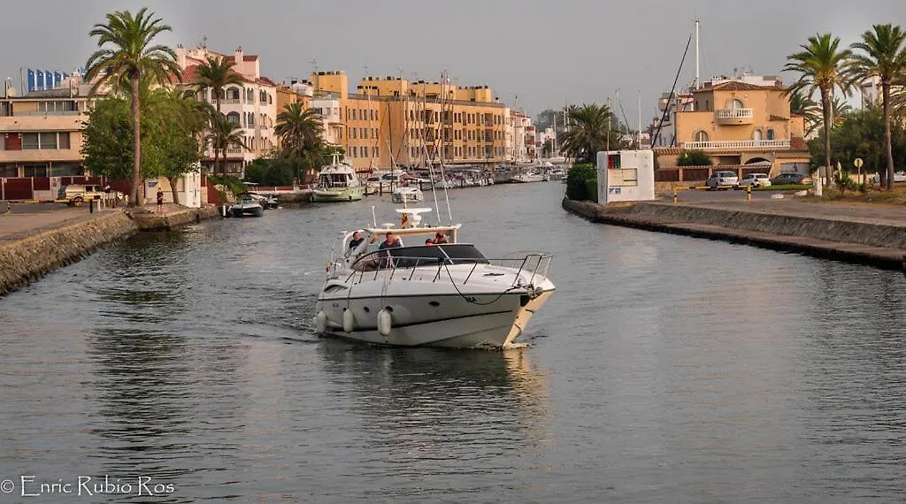 Apartamento Vacacional Empuriabrava Spain